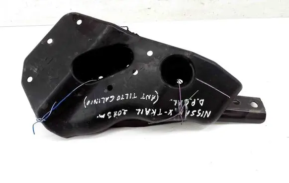 Nissan X-Trail T32 Pickup box liner 745866RA0A