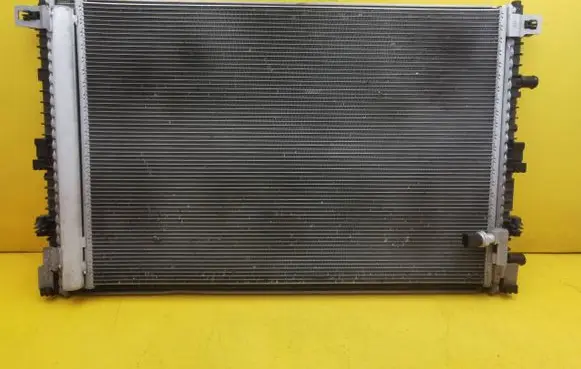 Audi A6 S6 C8 4K Intercooler radiator 4M0816411Q