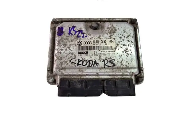 Seat Toledo II (1M) Engine control unit/module 06A906032 26SA8569 0261207440