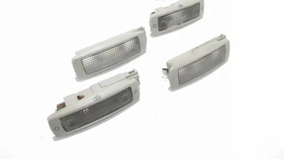 Volkswagen PASSAT B5 Other interior light 3B9947113