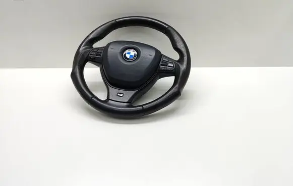 BMW 5 F10 F11 Steering wheel 6102240 8383902 33678383902
