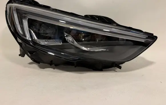Opel Insignia B Headlight/headlamp 39122975