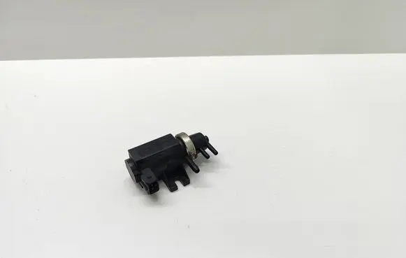 BMW 5 E60 E61 Turbo solenoid valve 721903 72190323 2246175