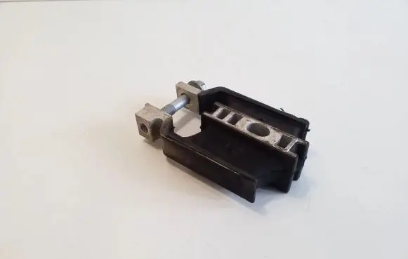 Volvo XC60 Engine mount bracket 31330594