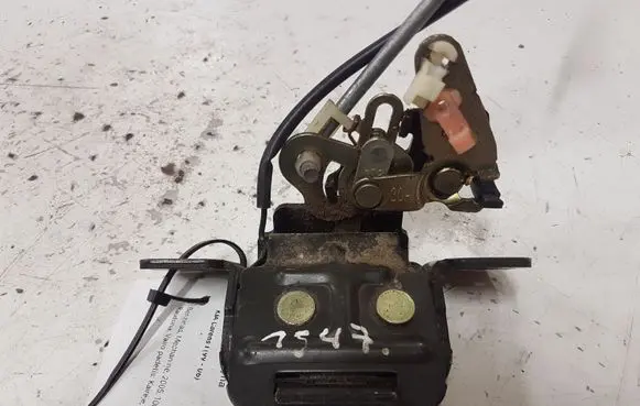 KIA Carens I Tailgate/trunk/boot lock/catch/latch 50VH