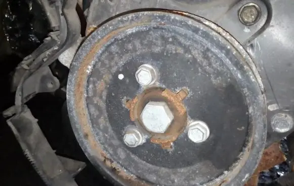 Citroen Xsara Picasso Crankshaft pulley
