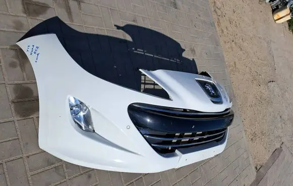 Peugeot RCZ Front bumper