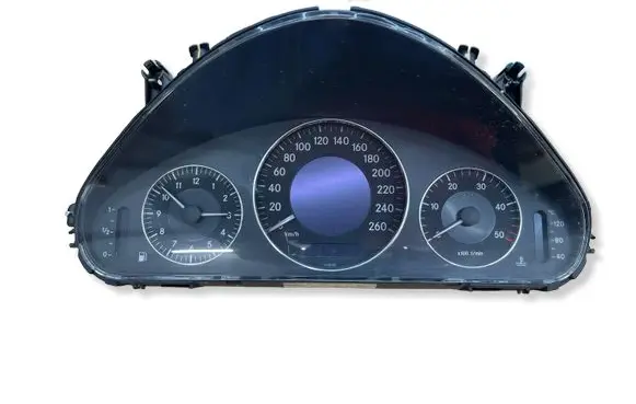 Mercedes-Benz E W211 Speedometer (instrument cluster) A2115405611