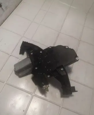 Peugeot 207 Rear window wiper motor 9652418780 0390201813
