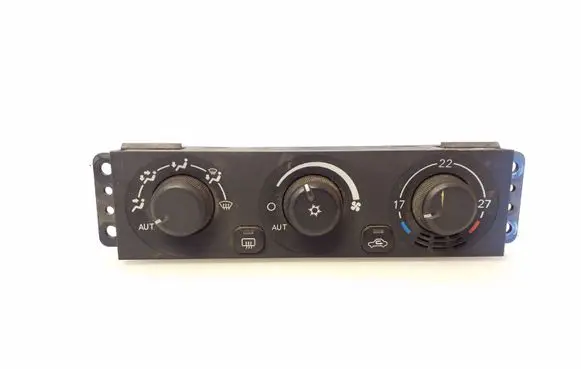 Mitsubishi Pajero Climate control unit MR500646 1464308800