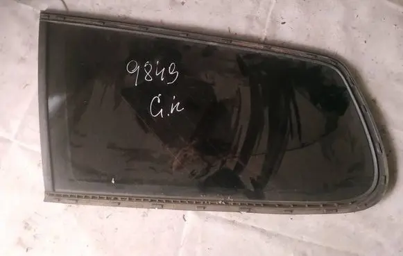 Volkswagen PASSAT B6 Rear side window as2