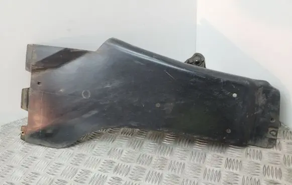 Rear underbody cover/under tray