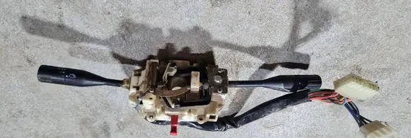 Suzuki Samurai Headlight wiper switch 