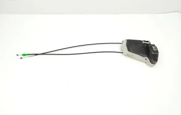 Toyota Verso-S Rear door lock