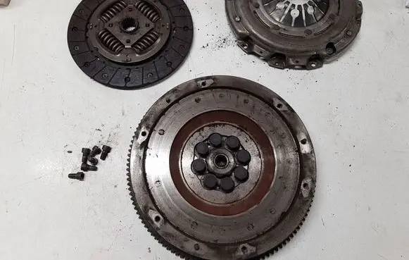 BMW 3 E90 E91 Clutch set kit