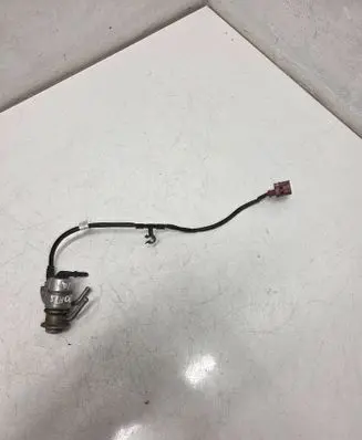 Volkswagen Golf Sportsvan AdBlue injector 0444025042 020720185340 04L131113P