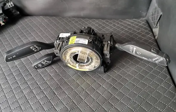 Audi Q5 SQ5 8R Wiper turn signal indicator stalk/switch 4G8953502AD
