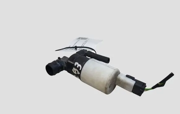 Peugeot 607 Windscreen/windshield washer pump 8200067015
