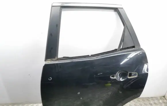 Mazda CX-7 Rear door