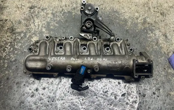 Opel Vectra C Intake manifold 55210201 55190241 0281002437