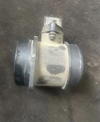 Volvo V70 Mass air flow meter