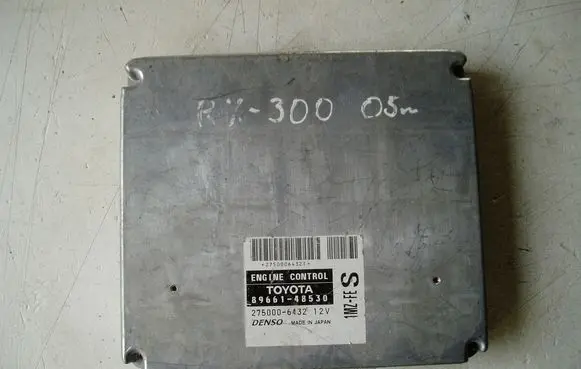 Lexus RX 330 - 350 - 400H Engine control unit/module 8966148530 2750006432