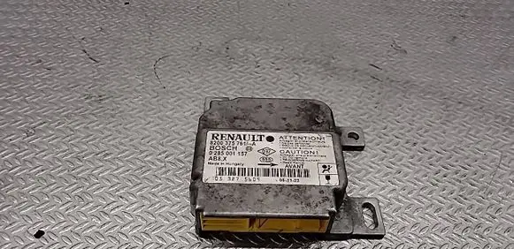 Renault Thalia I Airbag control unit/module 8200375761 0285001157 053275609