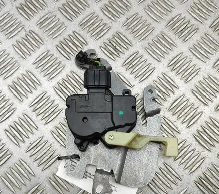 Chrysler Voyager Rear door soft close latching motor 25000282 3016679584AB