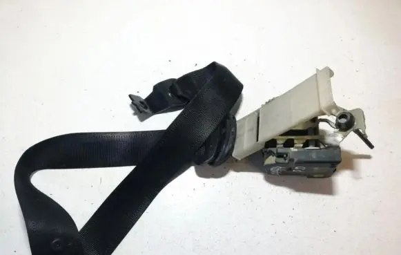 Opel Zafira A Front seatbelt 24417108 65446