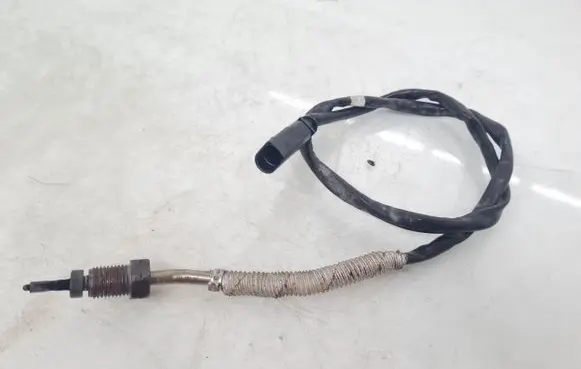 Skoda Superb B6 (3T) Exhaust gas temperature sensor 03L906088EC