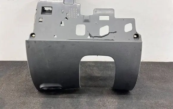 Audi TT TTS Mk2 Dashboard lower bottom trim panel 8J2863076 20092007 FA225011R00AA