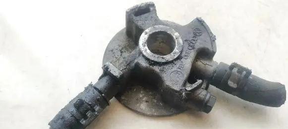 Volkswagen PASSAT B5 Fuel filter heater 3b0201899