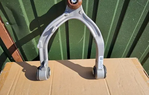 Tesla Model Y Front control arm 128832100A D9F24221000135