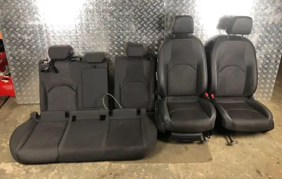 Seat Leon (5F) Interior set 5Q4881106 5Q4881105 5Q4881105A