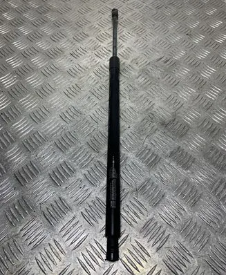 SsangYong Rexton Tailgate strut 