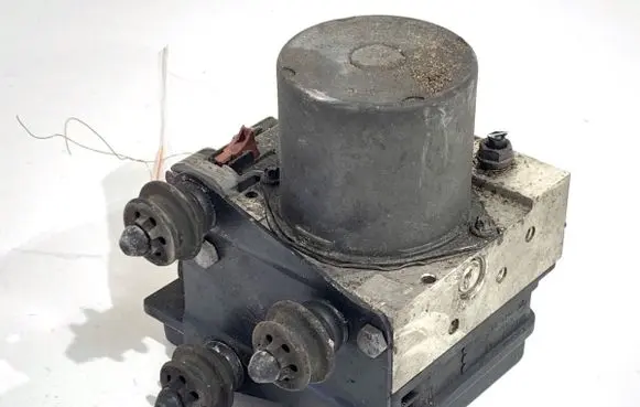 Audi A5 8T 8F ABS Pump 