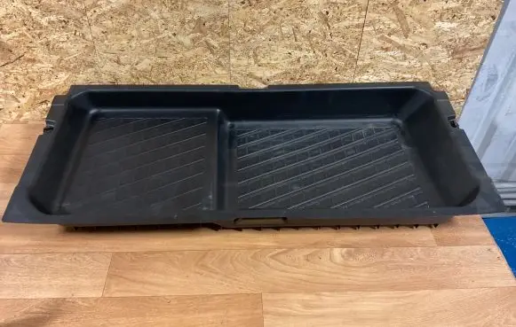Volvo V70 Glove box in trunk 