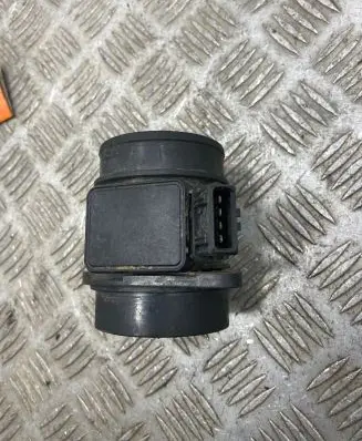 Volvo S40, V40 Mass air flow meter 7700105010B 23290709 5WK9615