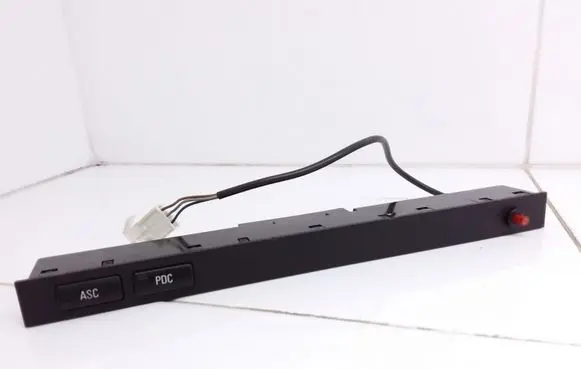 Traction control (ASR) switch