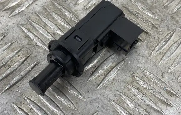 Jeep Grand Cherokee Brake pedal sensor switch 68078700AE