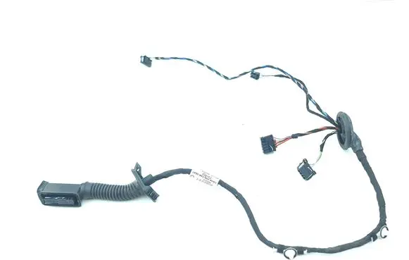 Seat Arona Rear door wiring loom 6F0971162T