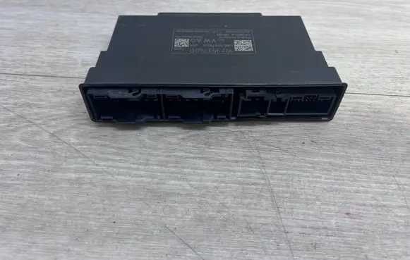 Porsche Panamera (971) Seat control module 992959760B 4M6959760B