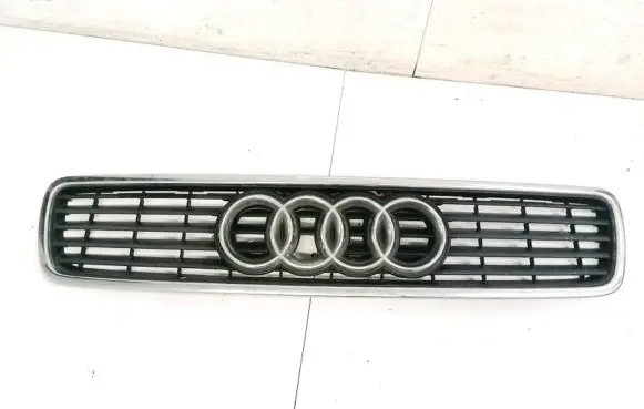 Audi A4 S4 B5 8D Front grill 8D0853651J