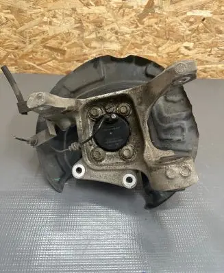 Ford Mondeo MK V Rear wheel hub DG9C2C299B2F R2771222