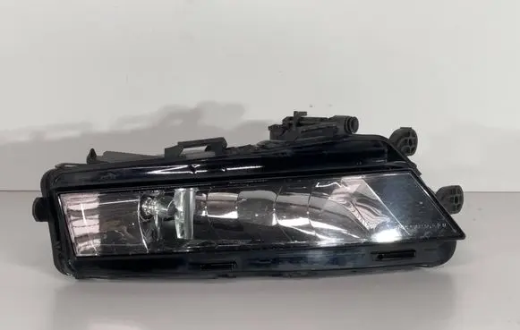 Skoda Octavia Mk3 (5E) Front fog light 10961010000 5E0941699F