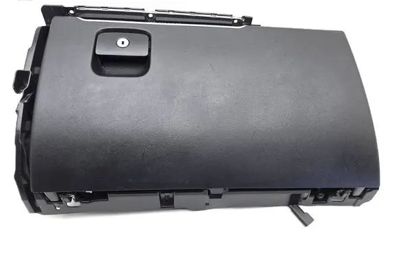 Jaguar F-Pace Glove box