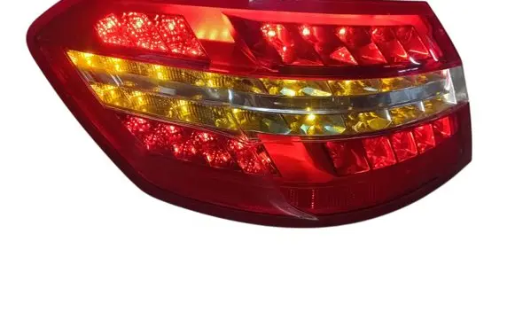 Mercedes-Benz E W212 Rear/tail lights A2129060558