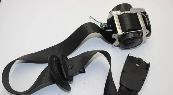 BMW X1 F48 F49 Front seatbelt 628900100 0589P10021 010R0000