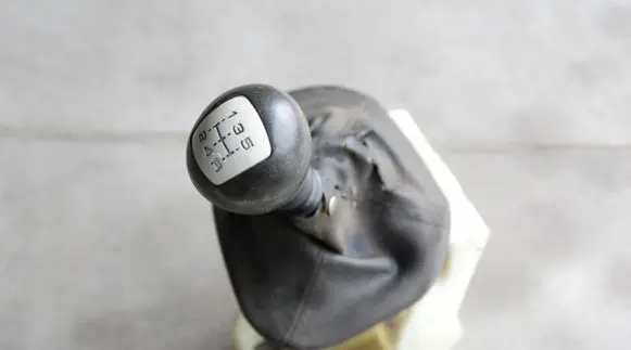 Iveco Daily 4th gen Gear shifter/selector 120KM