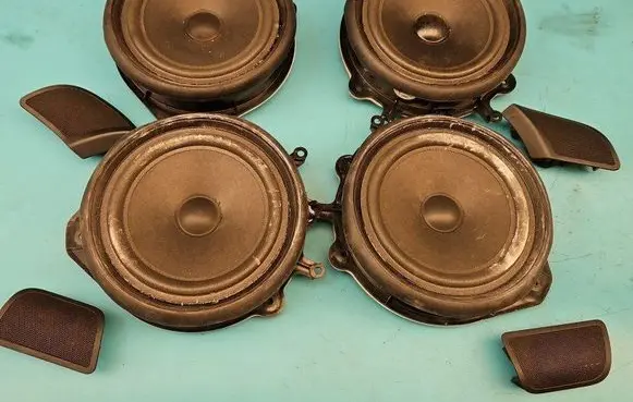 Audi A4 S4 B7 8E 8H Front door speaker 8E0035411 IMPRK1354007